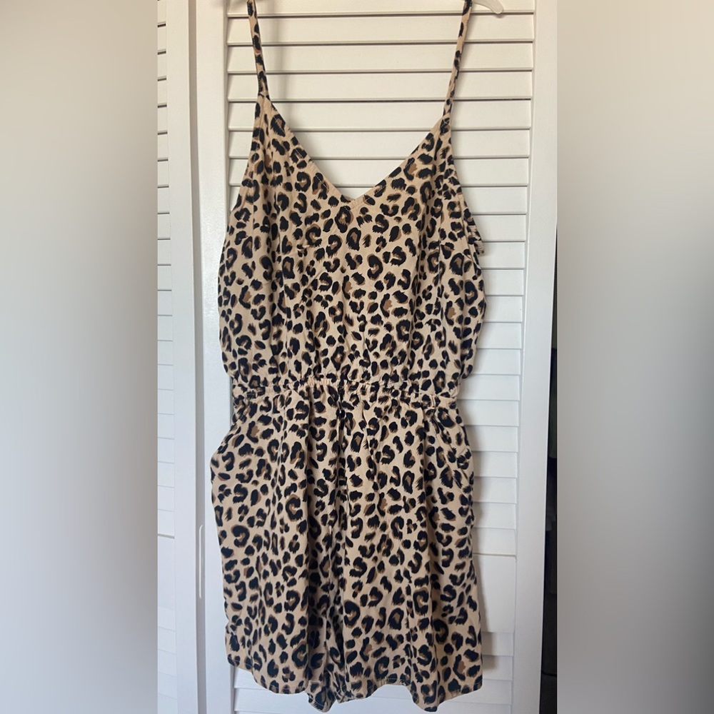 DIVIDED ANIMAL PRINT SHORTS JUMPSUIT